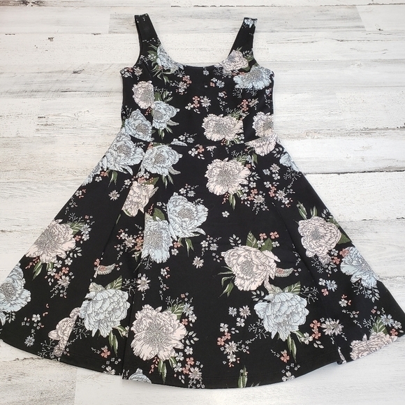 Divided Dresses & Skirts - Divided Womens Floral Skater Dress Size 6